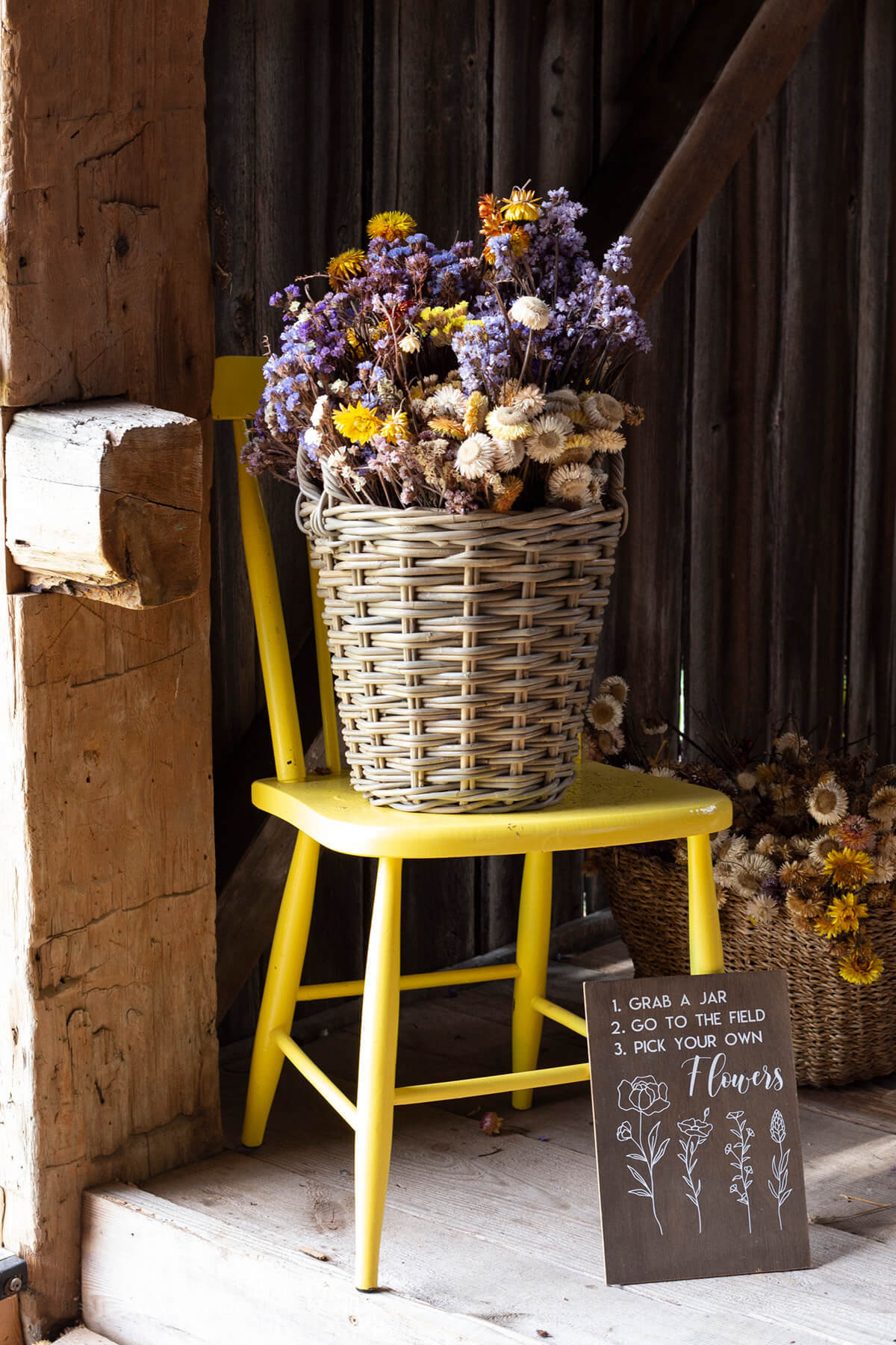 KUBU GREY BUSHEL BASKET