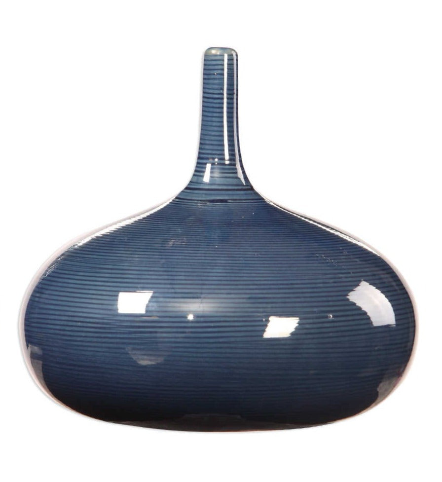 ZAYNE VASES