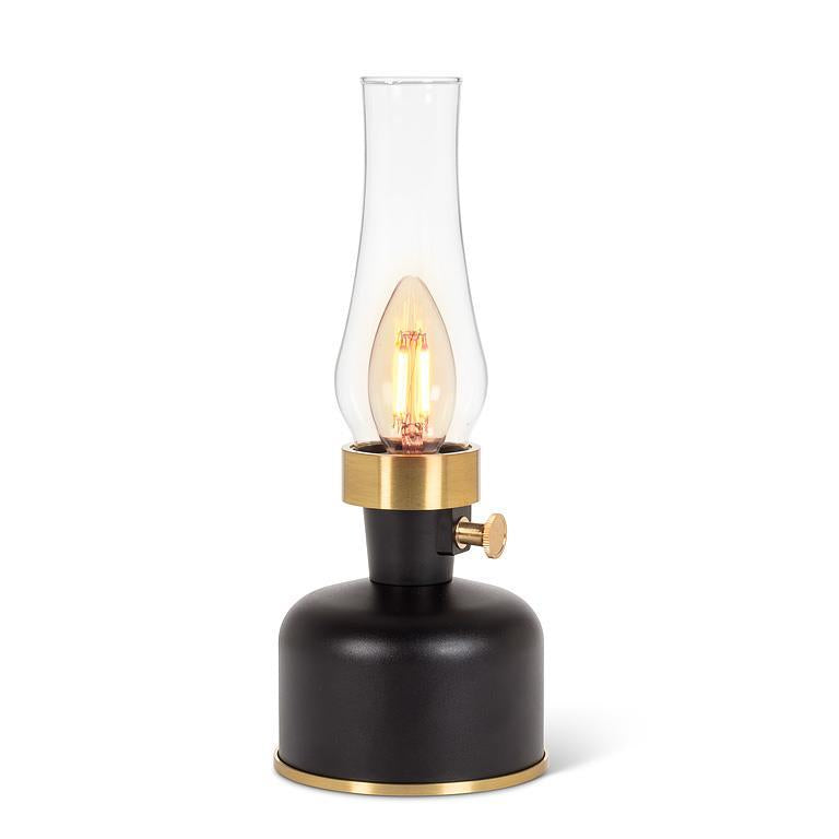 LED LANTERN W/ CHIMNEY