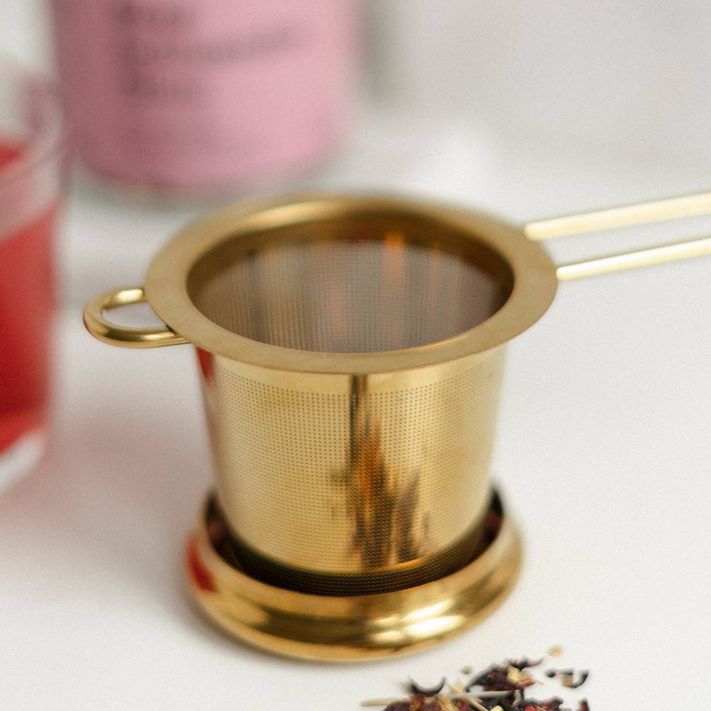 THE GOLD GODDESS TEA STRAINER