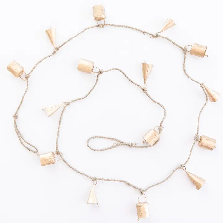 BRASS BELL GARLAND