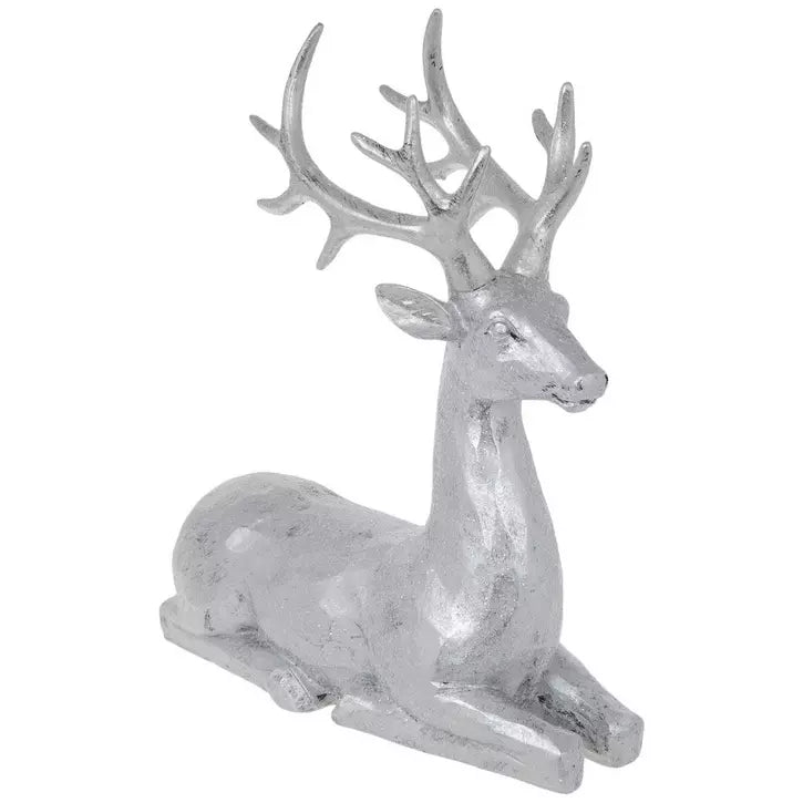 SITTING REINDEER