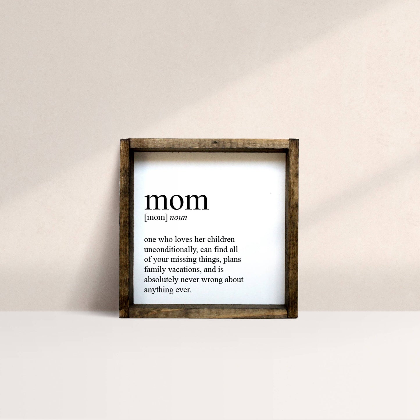 MOM WOOD SIGN