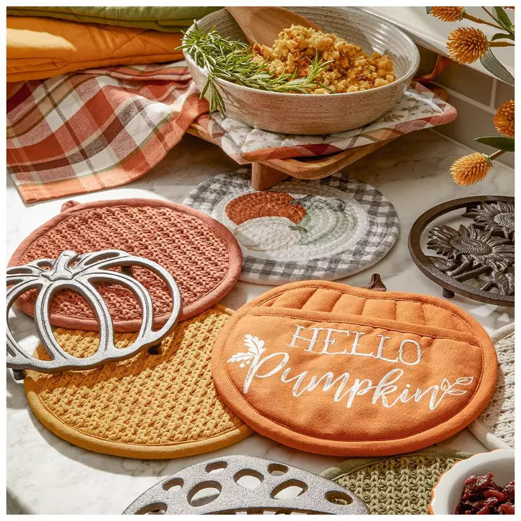 BROWN PUMPKIN METAL TRIVET