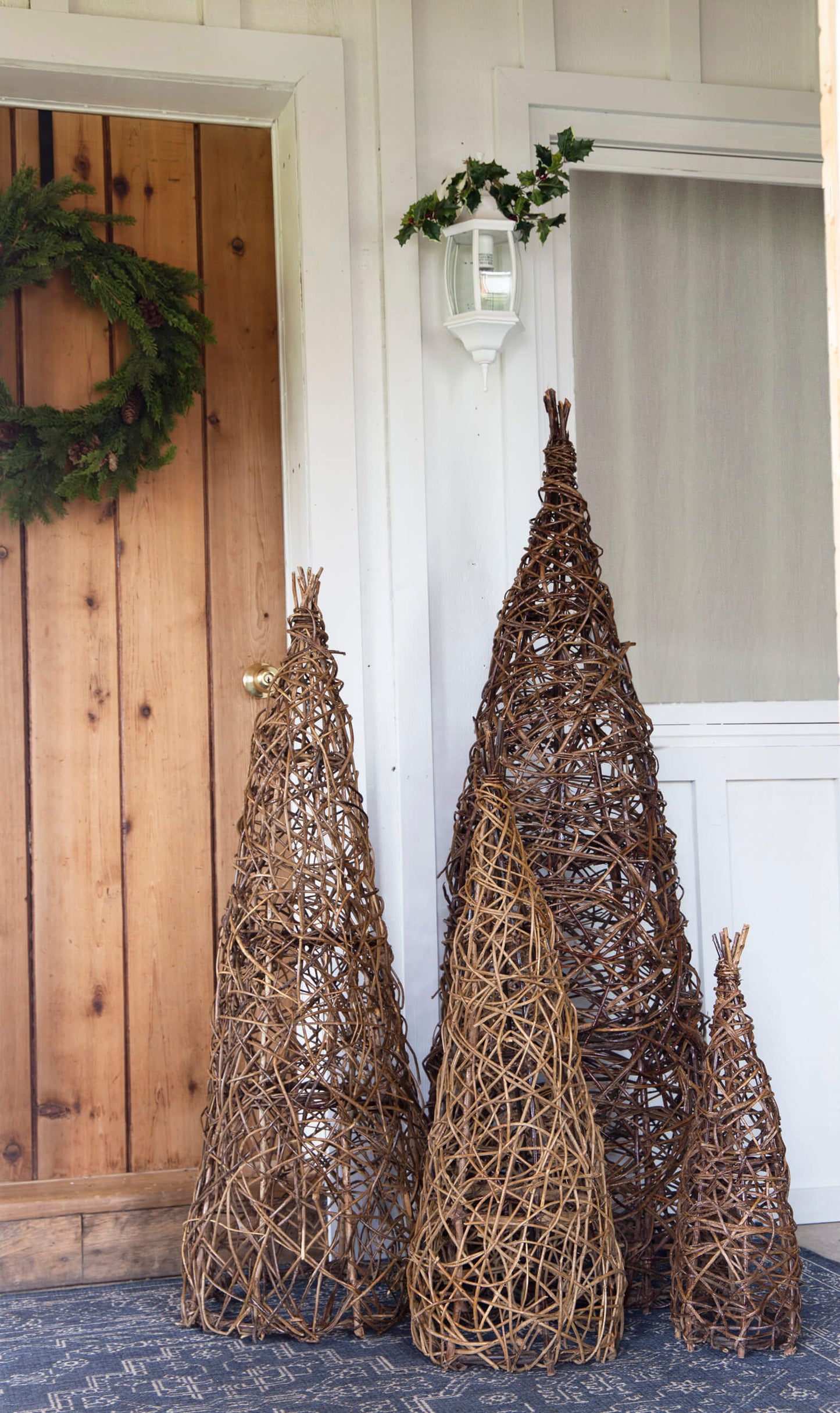 FESTIVE VINE TREES