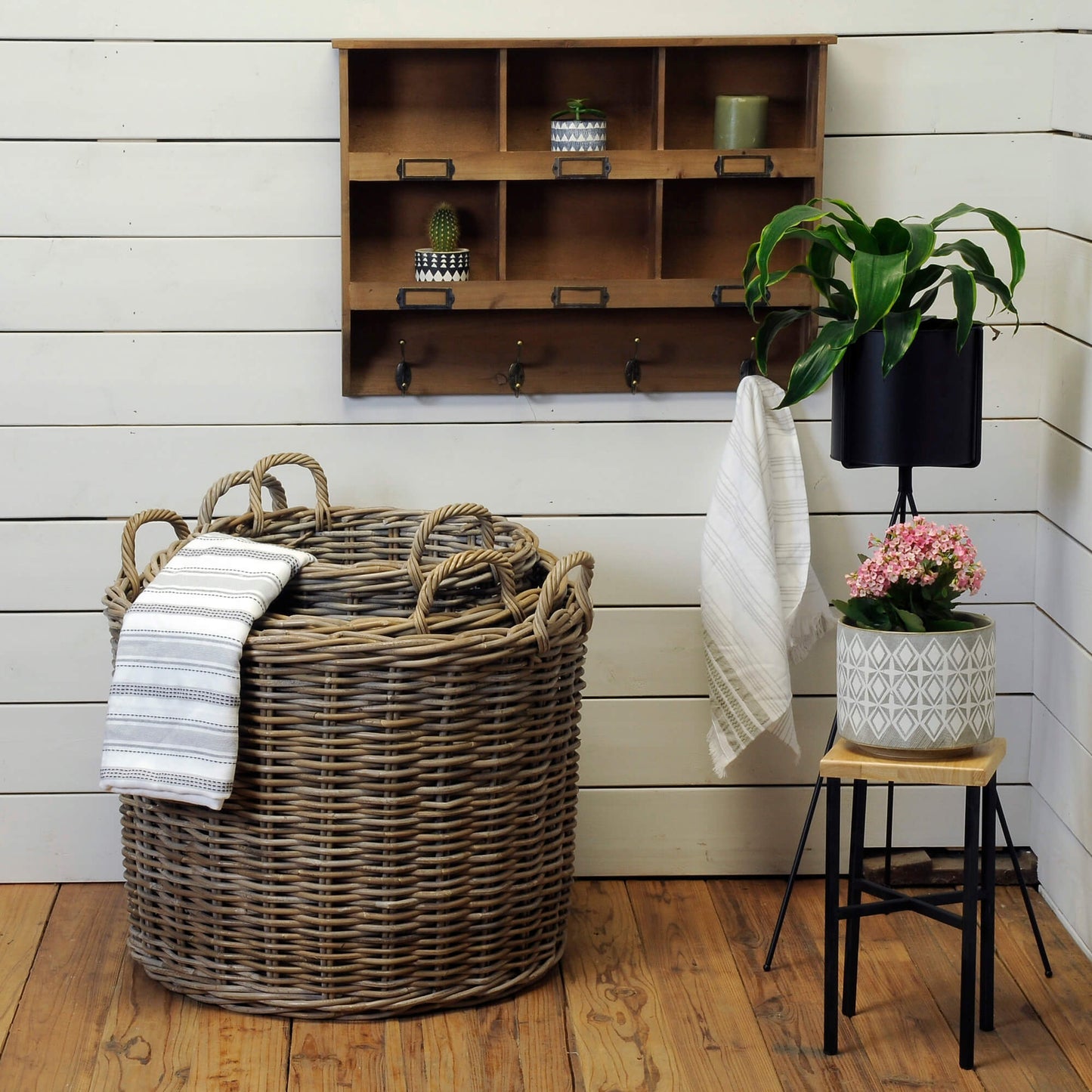 ROUND STORAGE BASKETS