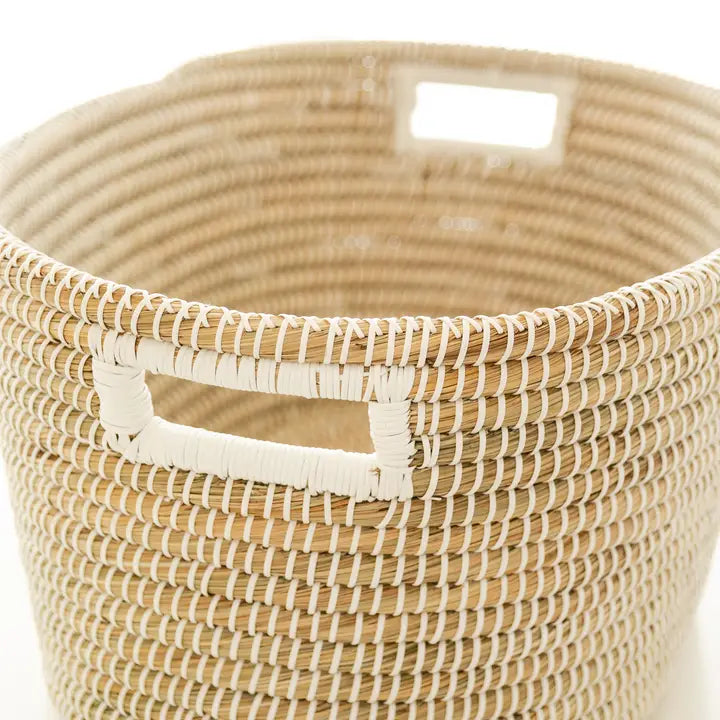 LAUNDRY BASKET