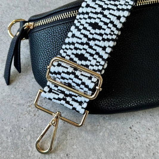 BLACK AND WHITE DECORATIVE PURSE STRAP