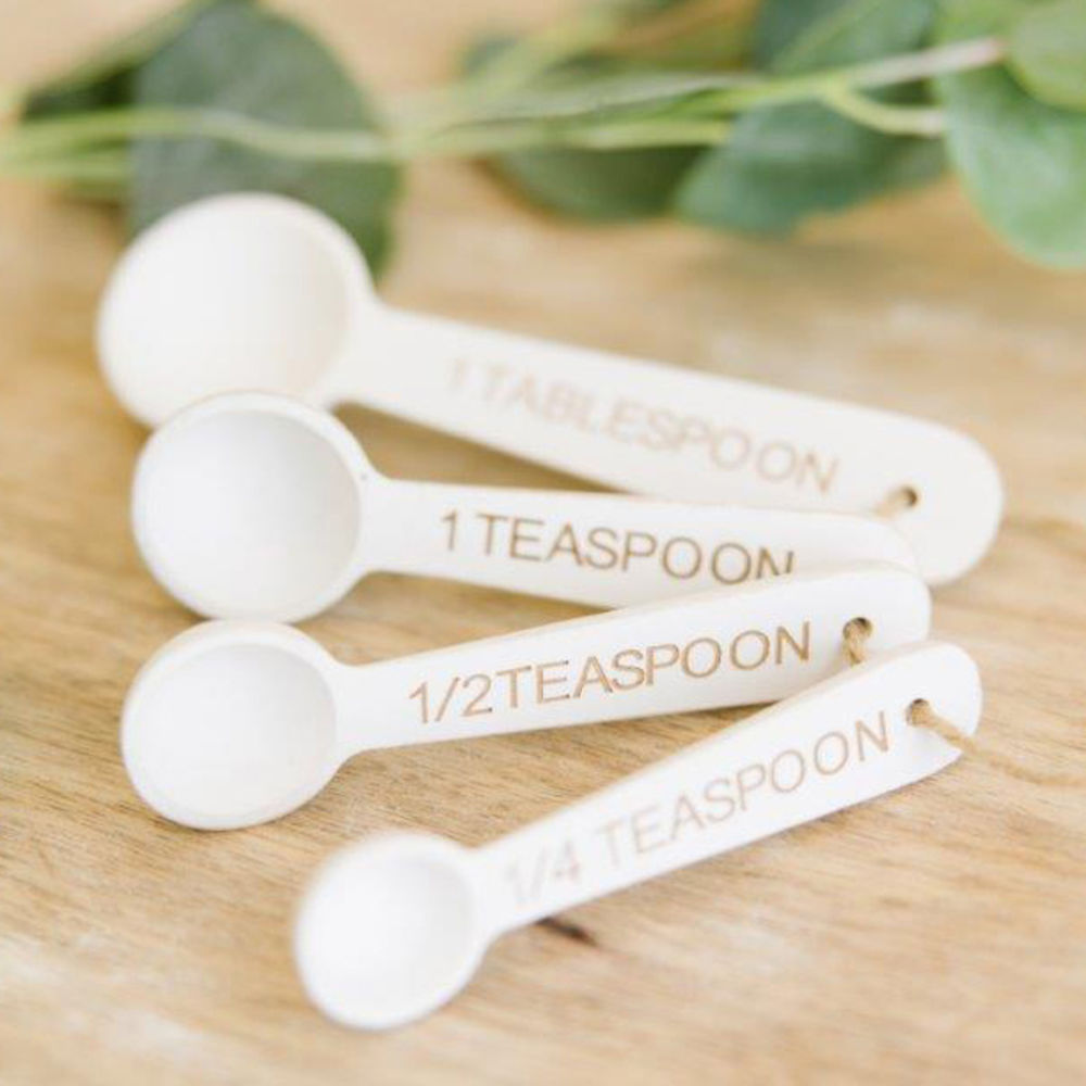 MEASURING SPOONS