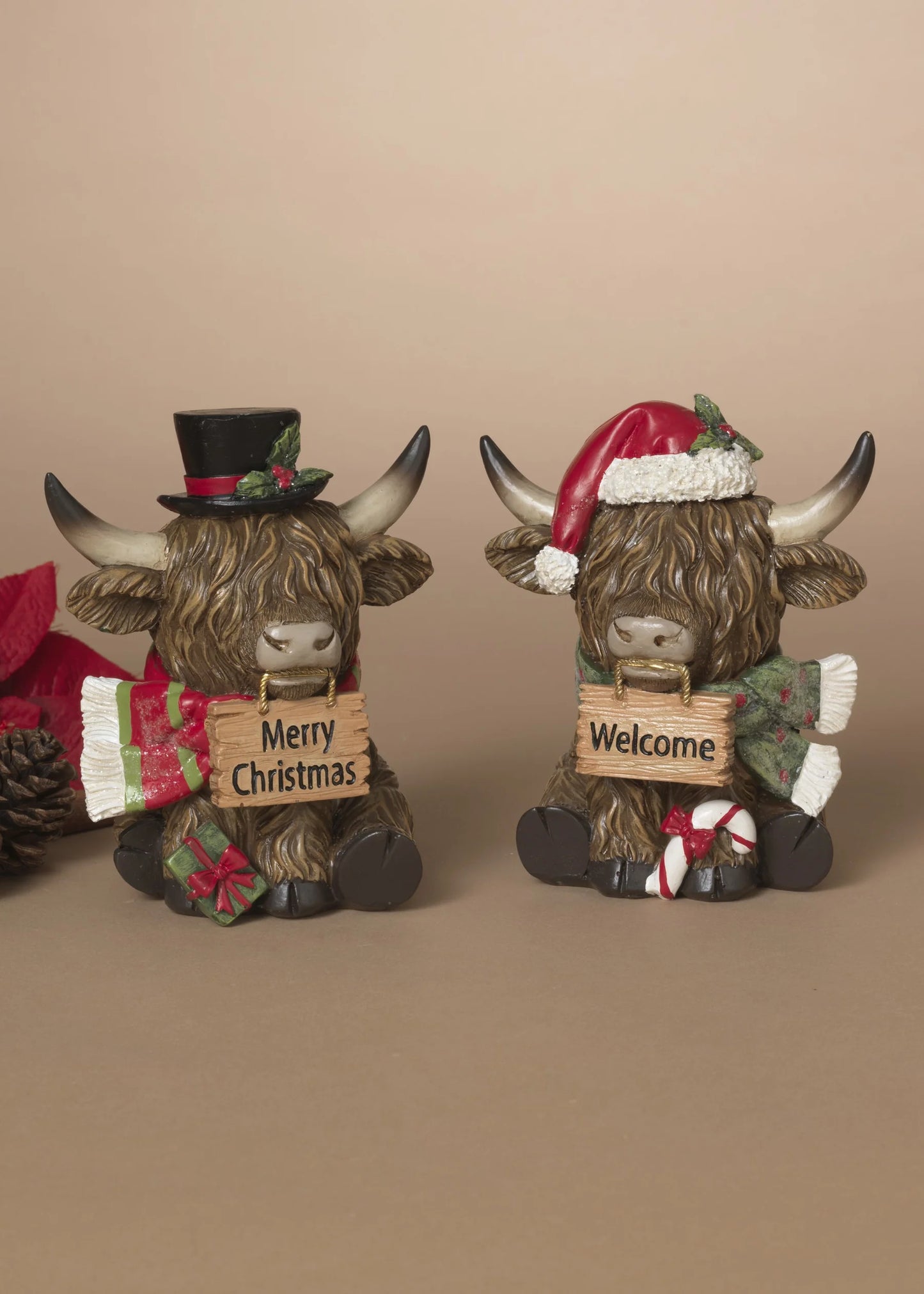 HOLIDAY HIGHLAND COW