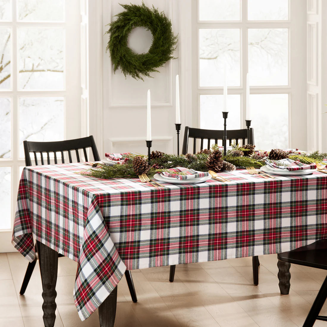 PLAID TABLECLOTH