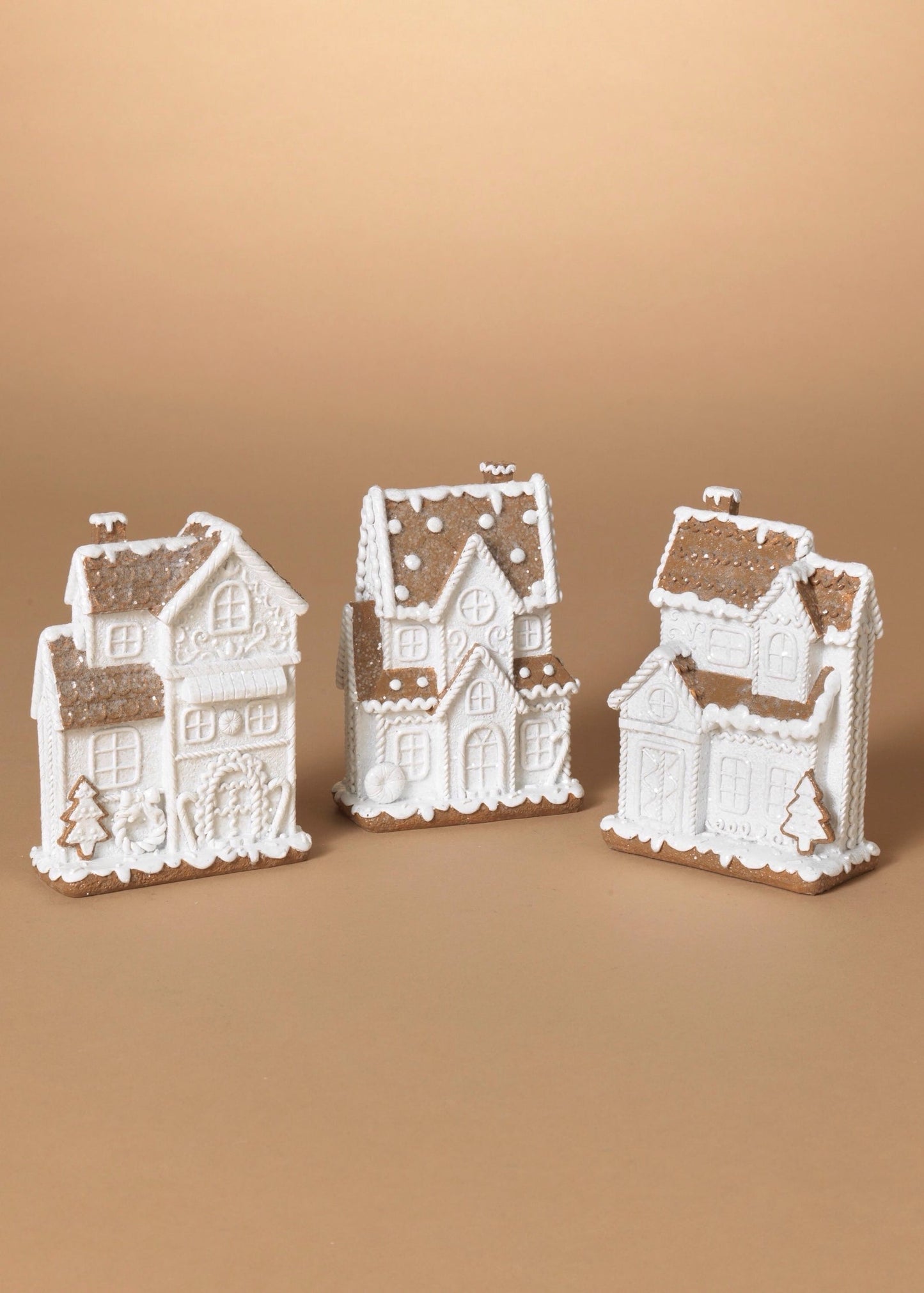 SMALL RESIN GINGERBREAD HOUSE