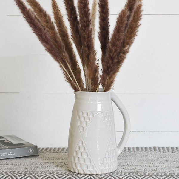 8.5" WHITE DIAMOND PATTERN VASE