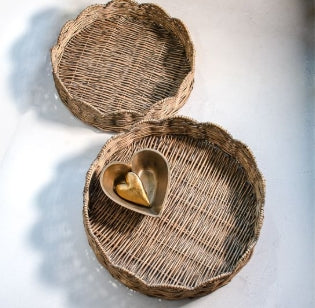 WILLOW ROUND TRAYS