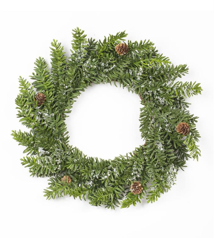 SNOWY FIR WREATH
