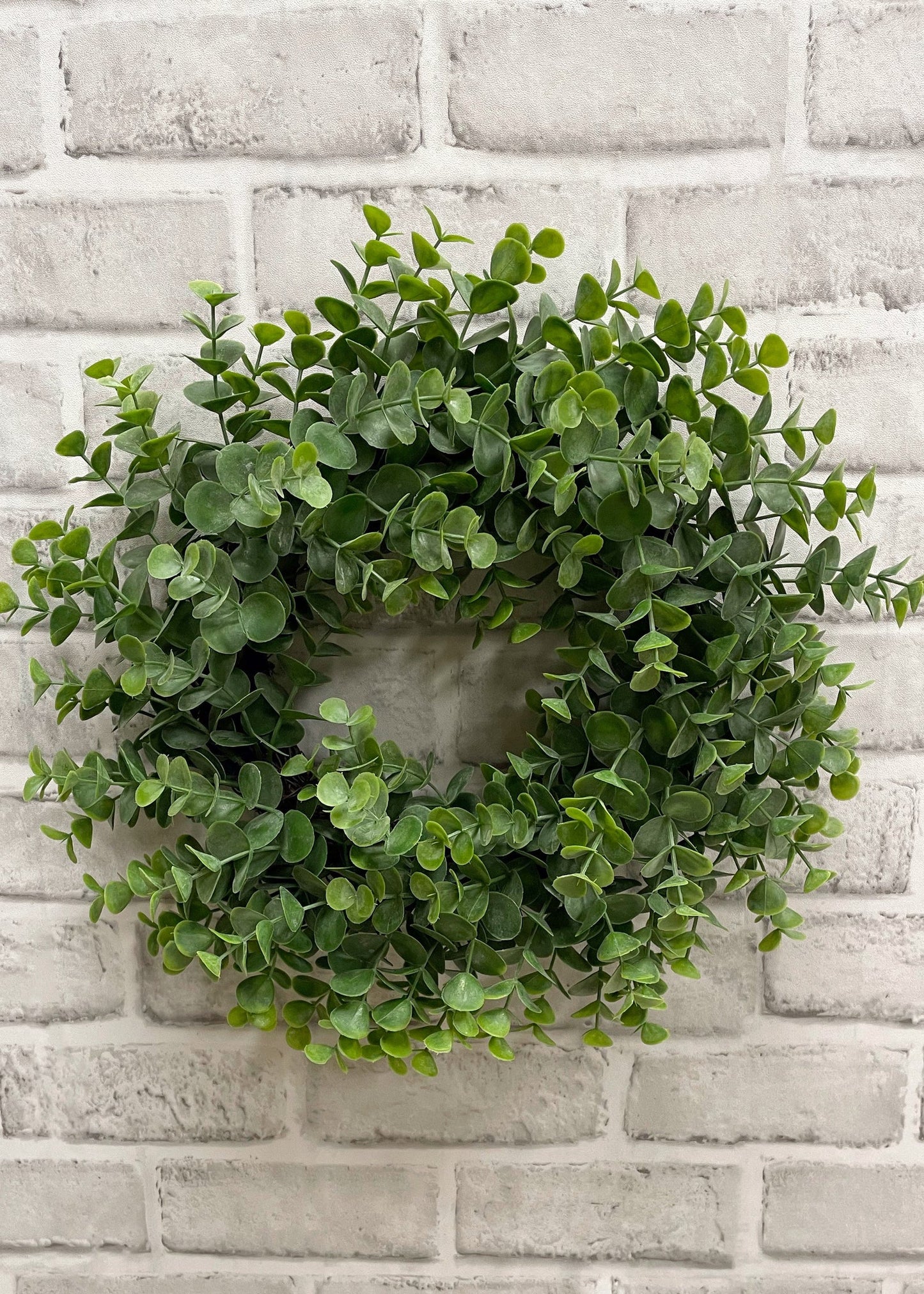 SAGE GREEN EUCALYPTUS WREATH