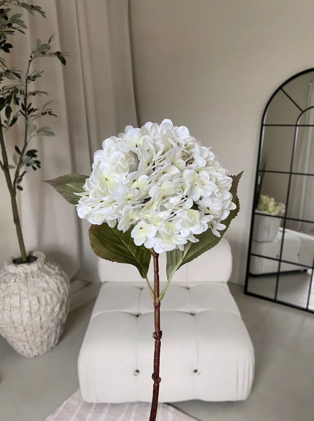 IVORY ARTIFICIAL HYDRANGEA