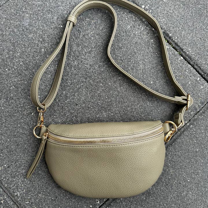GREEN CROSSBODY BAG - VEGAN LEATHER