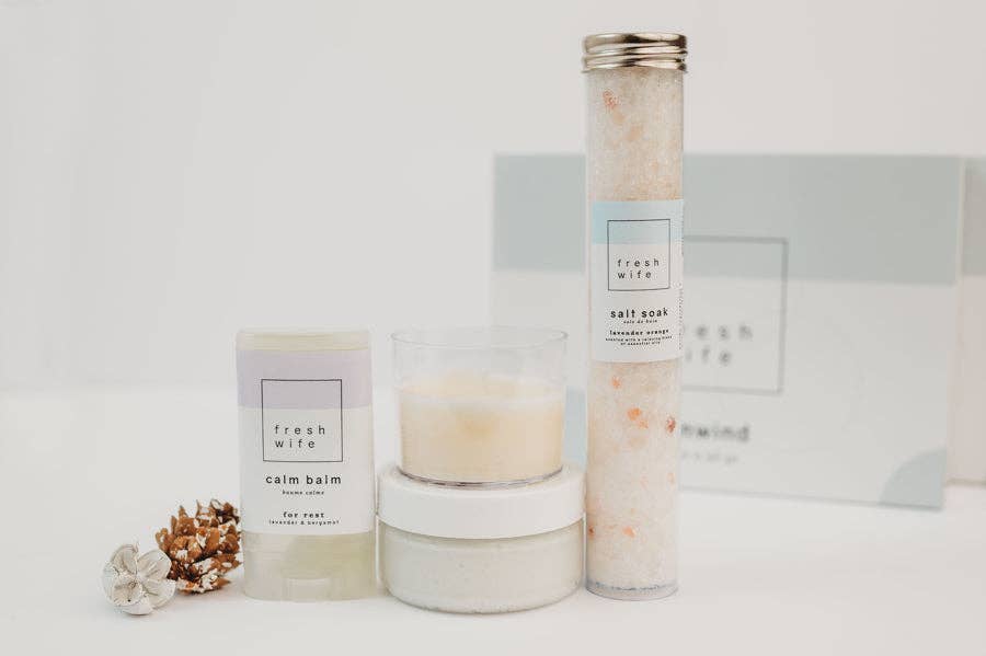UNWIND GIFT SET