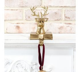 GOLD EYEGLASS REINDEER STOCKING HOLDER