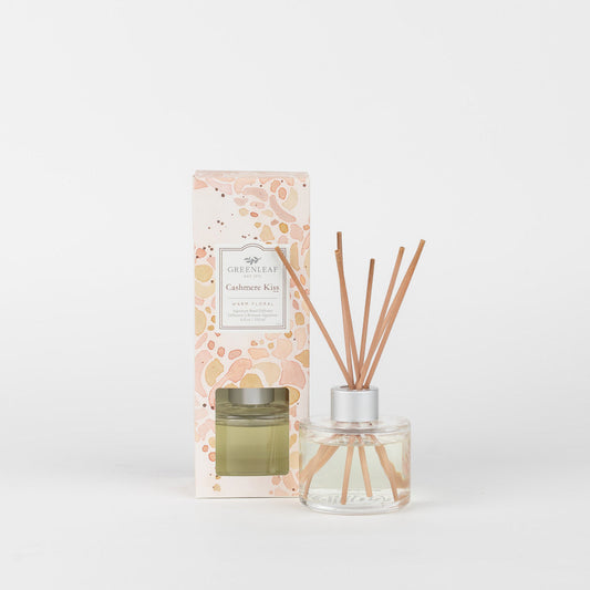 CASHMERE KISS REED DIFFUSER