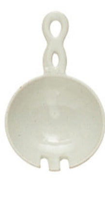 STONEWARE SERVERS W/ TWISTED HANDLE