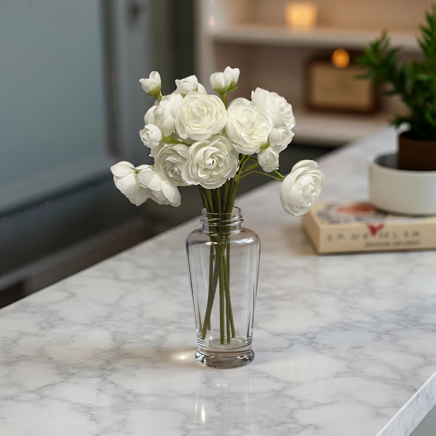 WHITE RANUNCULUS