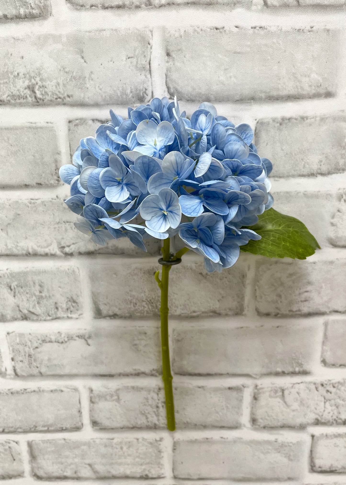 FRESH TOUCH HYDRANGEA STEM 12"