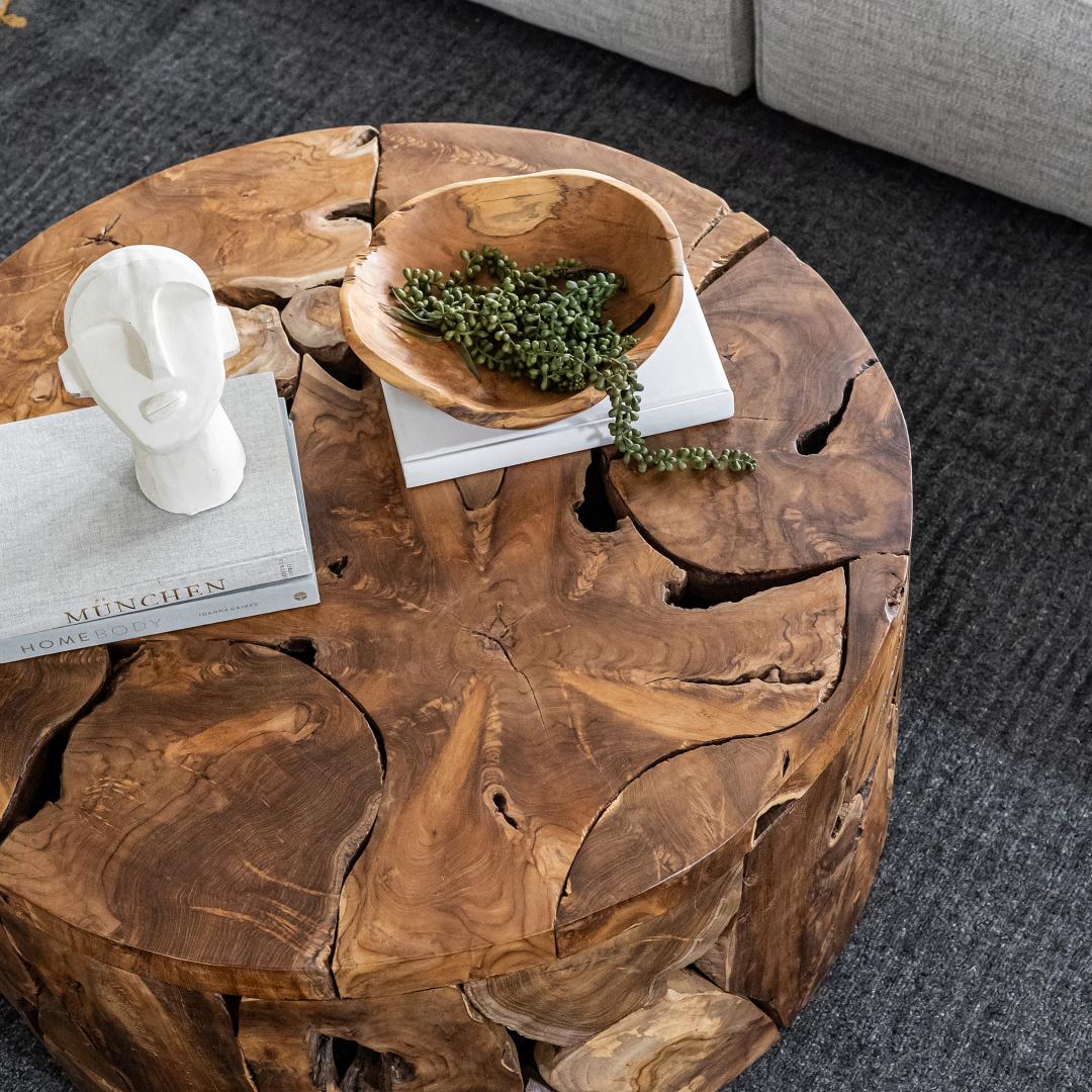SOLID WOOD ROUND COFFEE TABLE