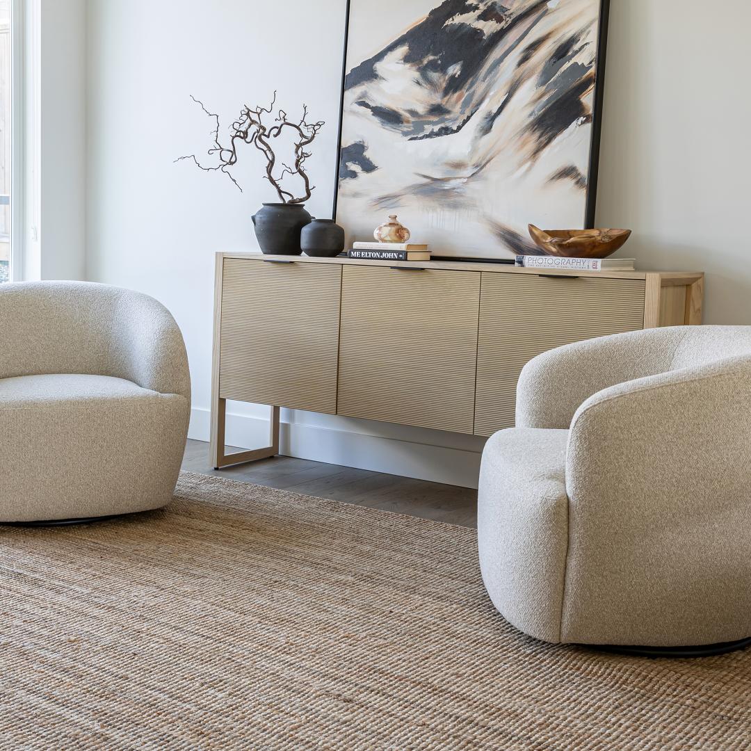 BUFF SWIVEL CHAIR