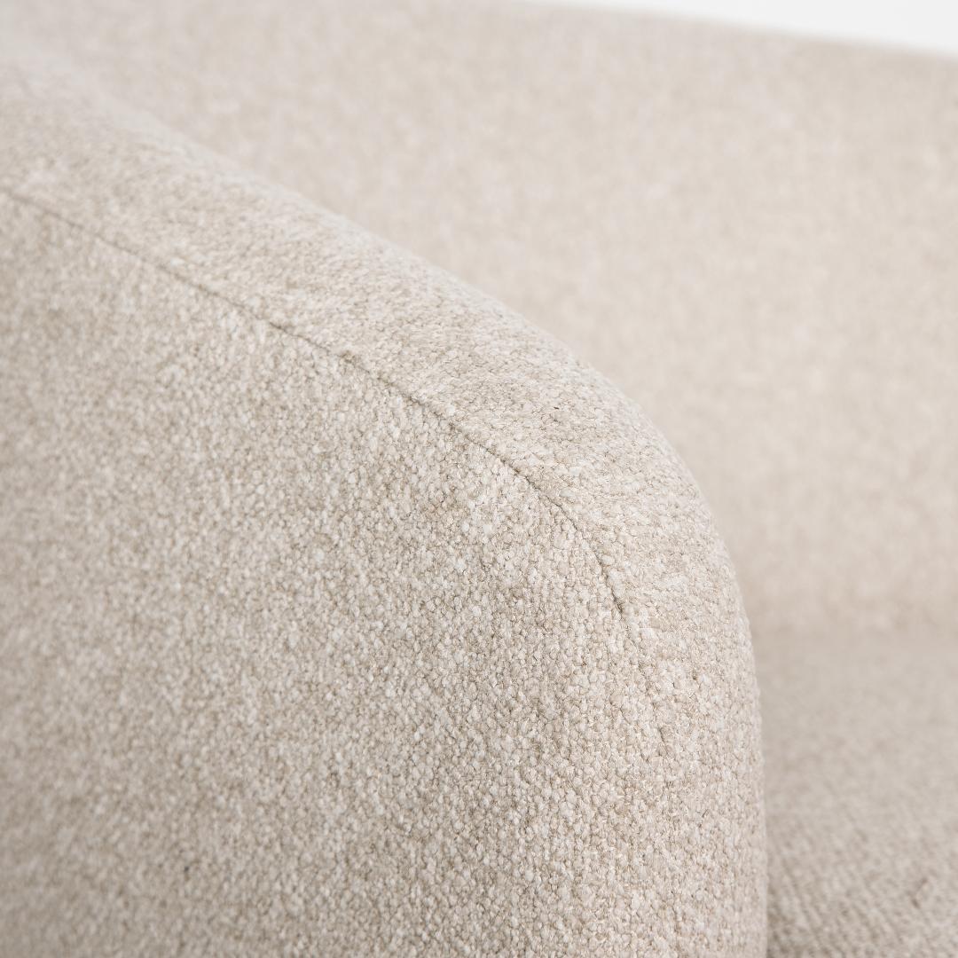 BUFF SWIVEL CHAIR