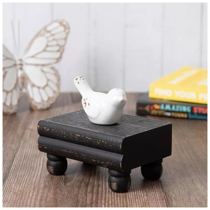 SMALL DISTRESSED CERAMIC BIRD