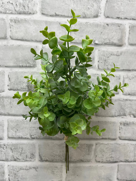 GREEN EUCALYPTUS BUNDLE WITH 3 STEMS