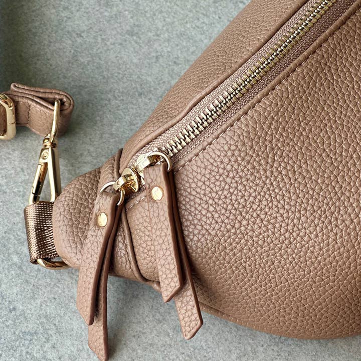 TAN OVERSIZE CROSSBODY BAG
