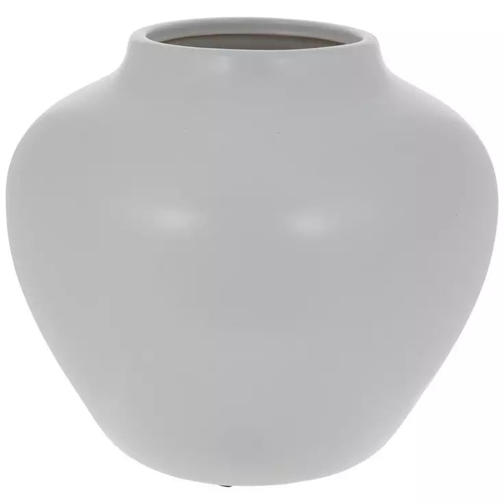 MATTE WHITE ROUND VASE