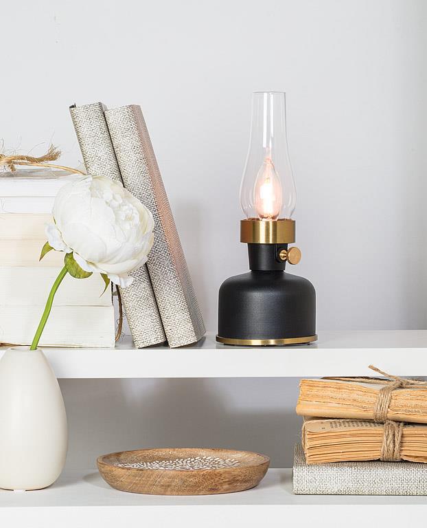 SMALL LED LANTERN W/ CHIMNEY
