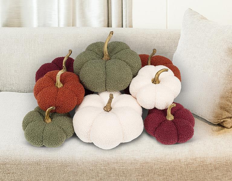 LARGE BOUCLE PUMPKIN