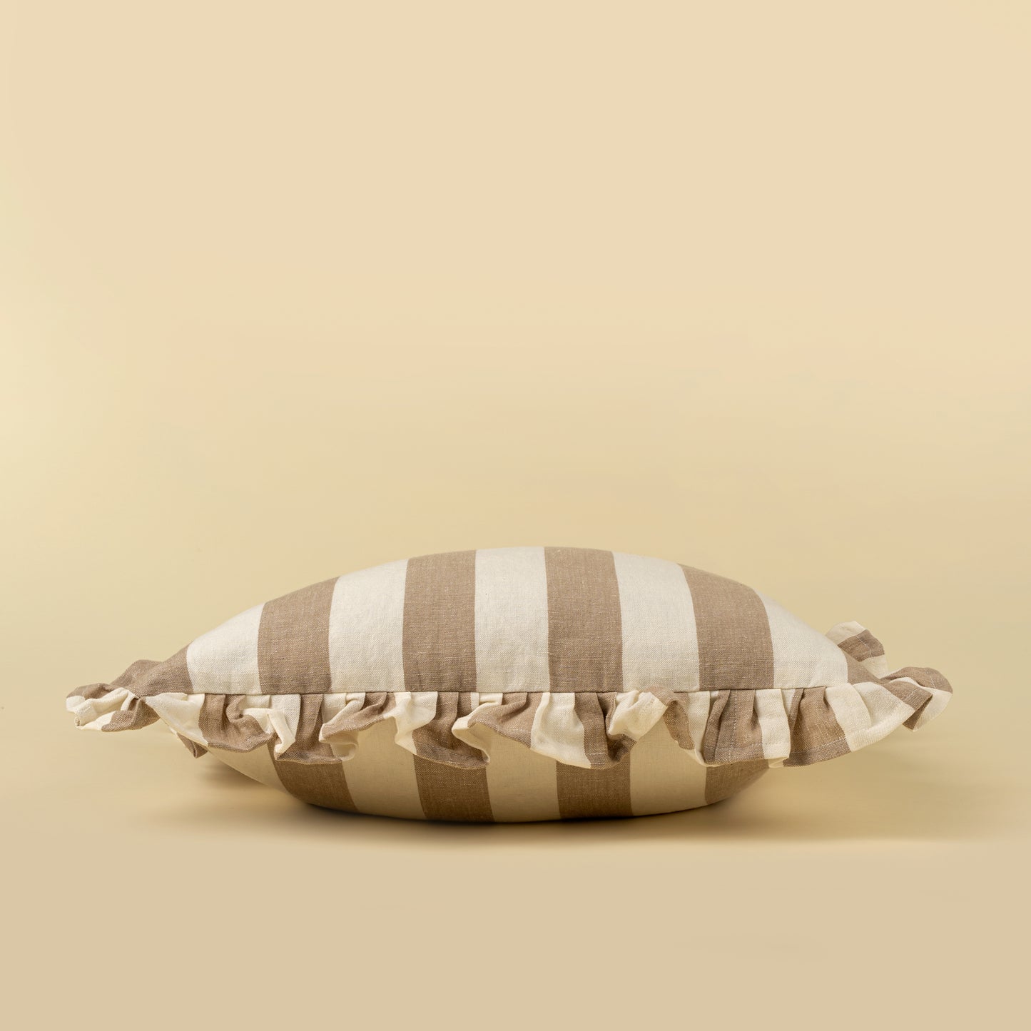 BEIGE RUFFLE THICK STRIPE PILLOW
