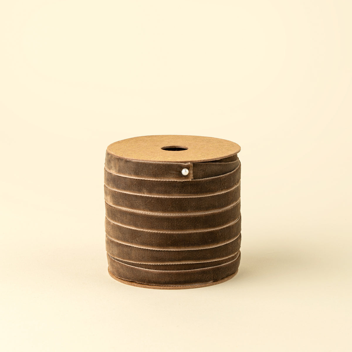 CHOCOLATE VELVET RIBBON ON SPOOL