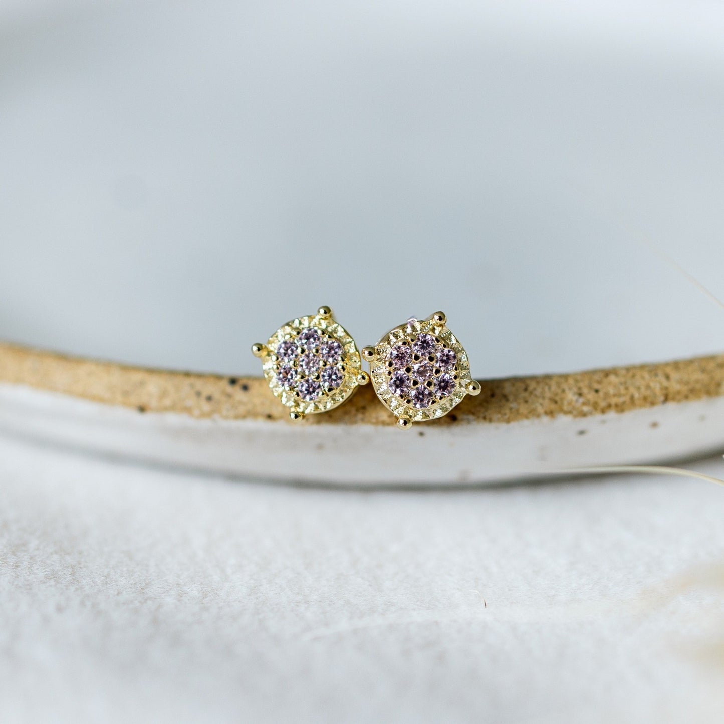 BEDAZZLE STUDS