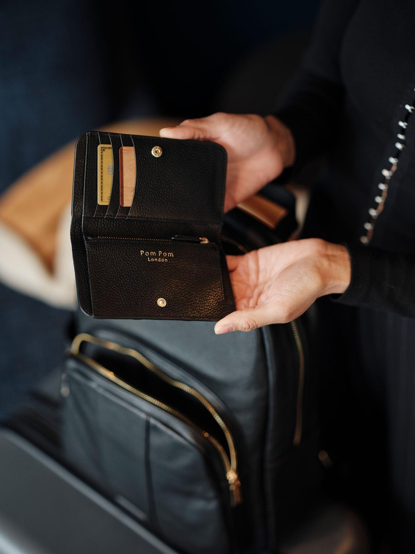 CHELSEA FLAT WALLET BLACK