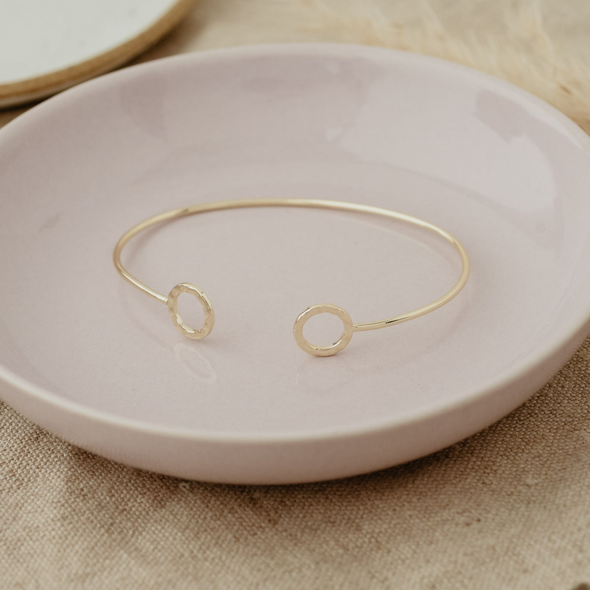 CIRCLE GEOCHIC CUFF