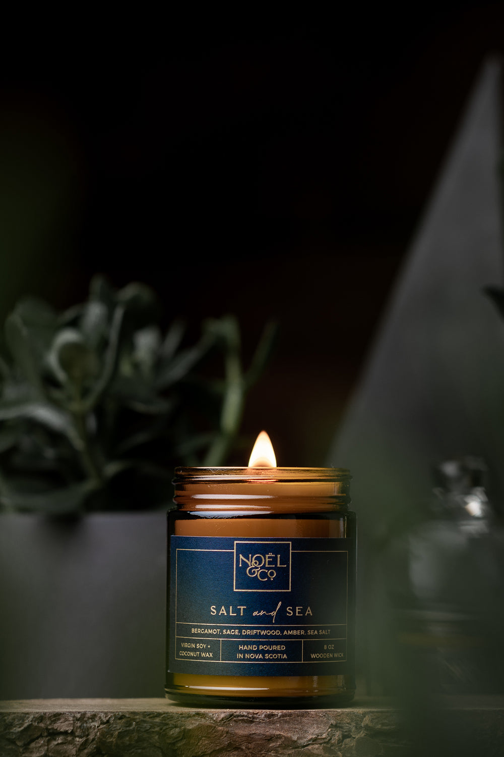SALT & SEA 8OZ CANDLE