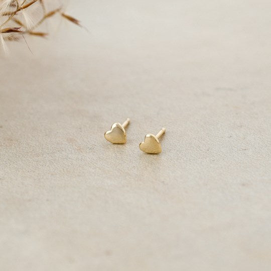 CUTIE STUDS