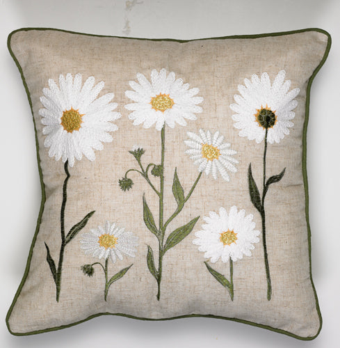 BLOOMING DAISY CUSHION