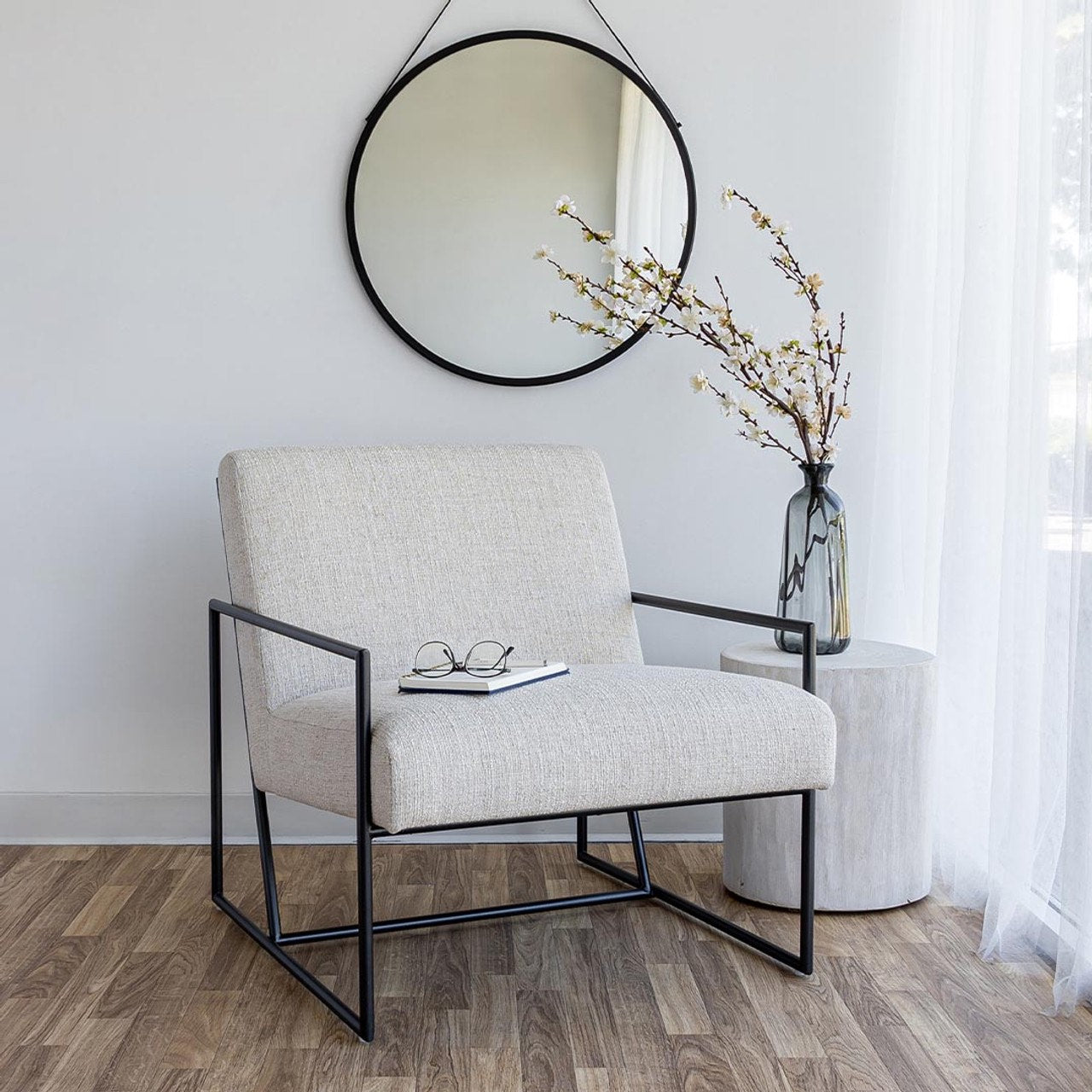 HARRIS ACCENT CHAIR