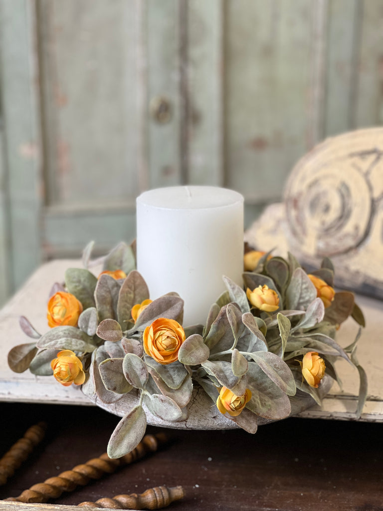 AMBERLY BLOOMS CANDLE RING