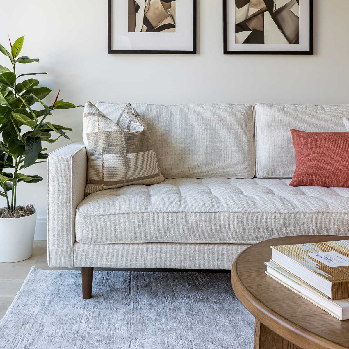FINNIGAN SOFA