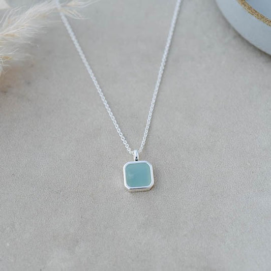 FLORENCE SQUARE NECKLACE