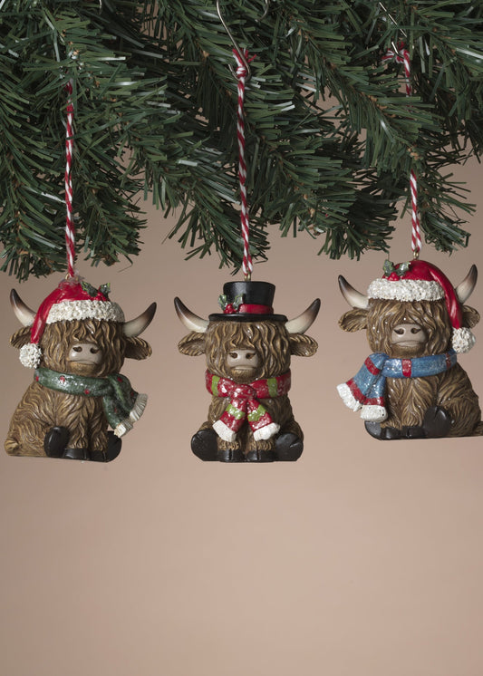SMALL RESIN HOLIDAY COW